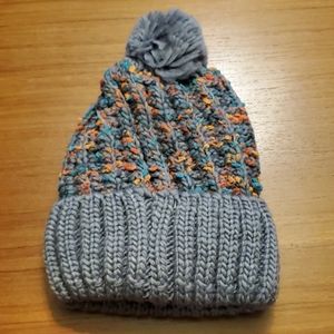 Arctic Paw Knitted Pompom Grey Hat